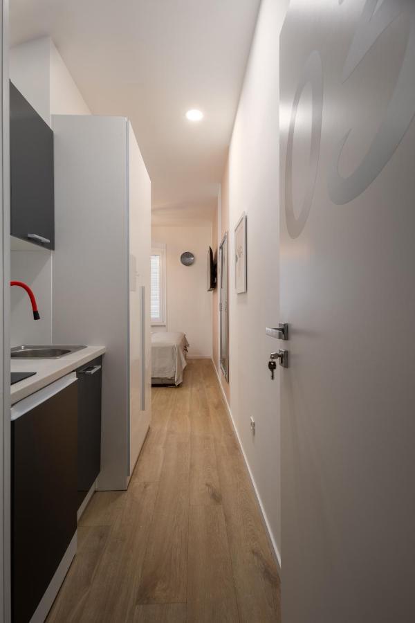 רייקה Apartments & Rooms Six מראה חיצוני תמונה
